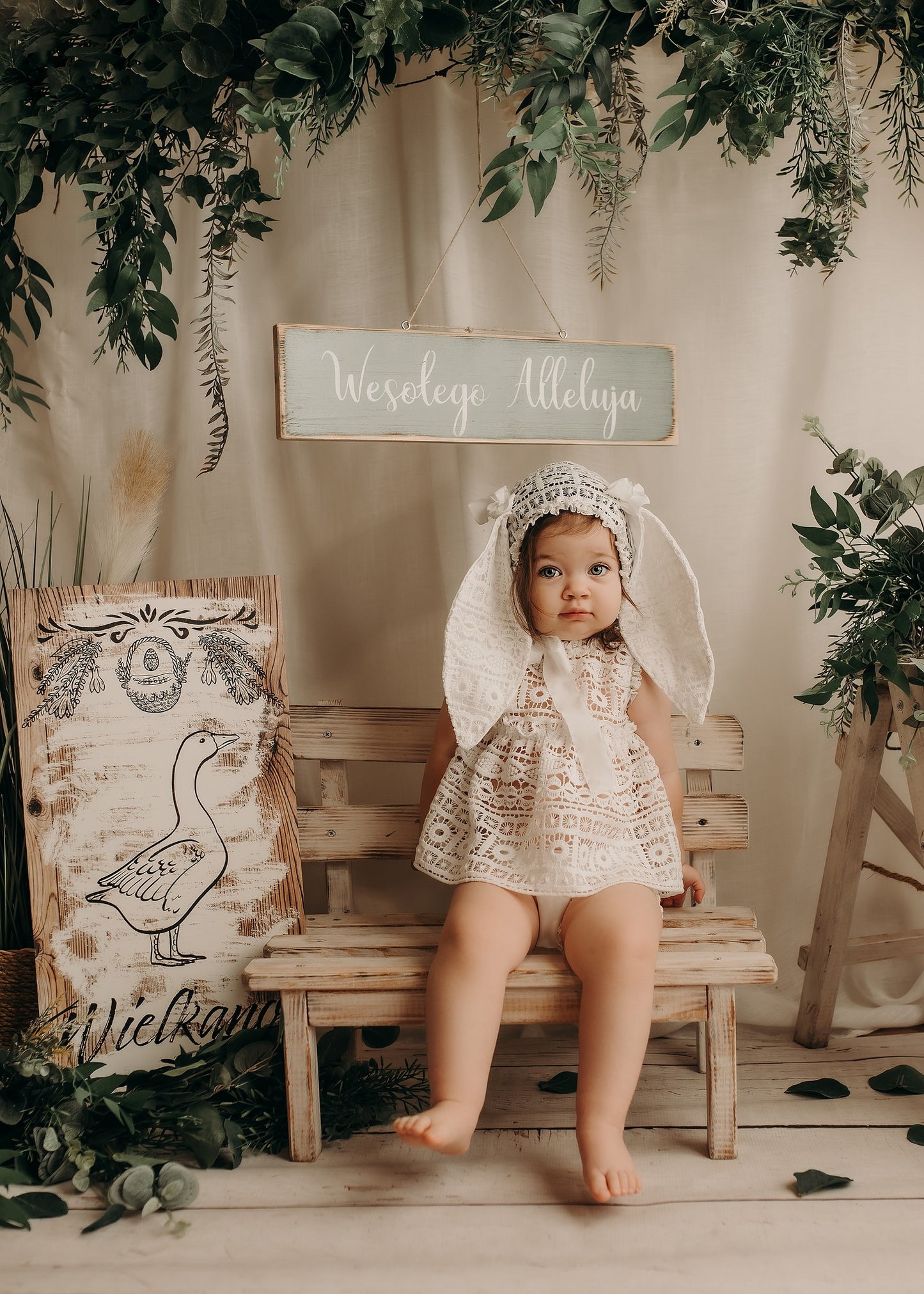 LACE BUNNY - set sitter