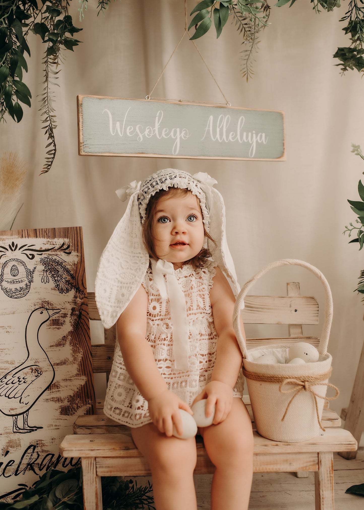 LACE BUNNY - set sitter