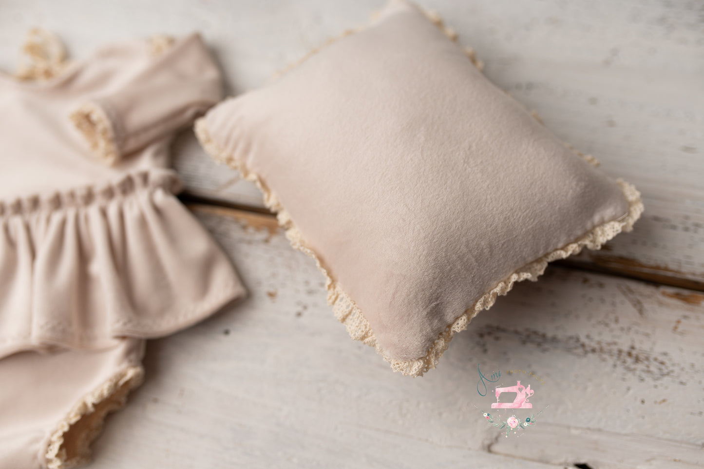 MARY - set nb romper and pillow