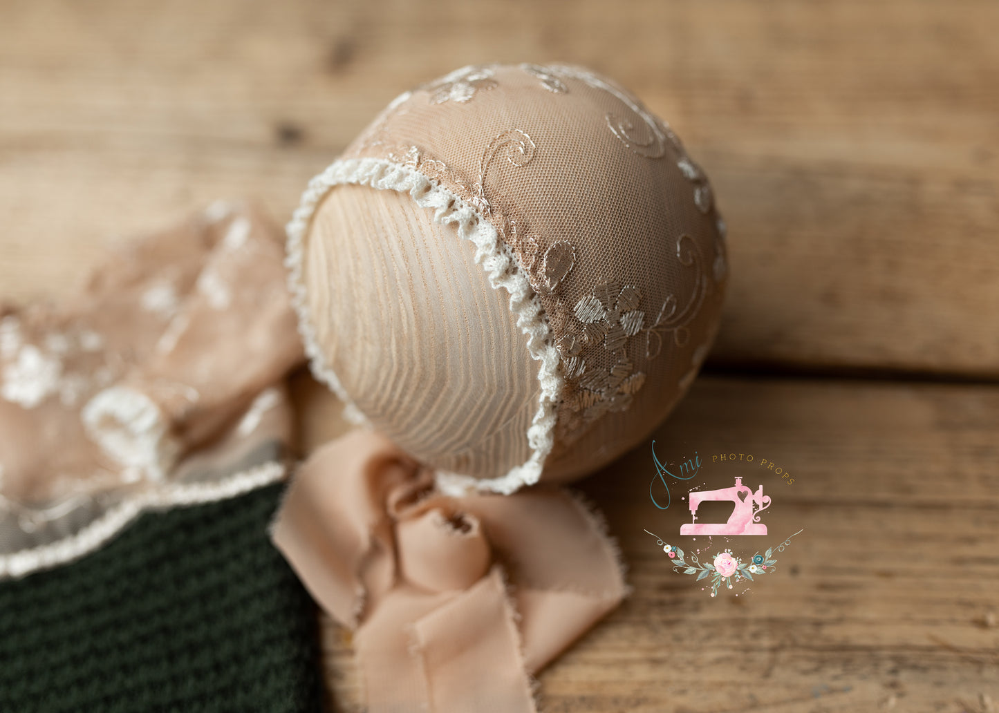 SOFIE - romper and bonnet