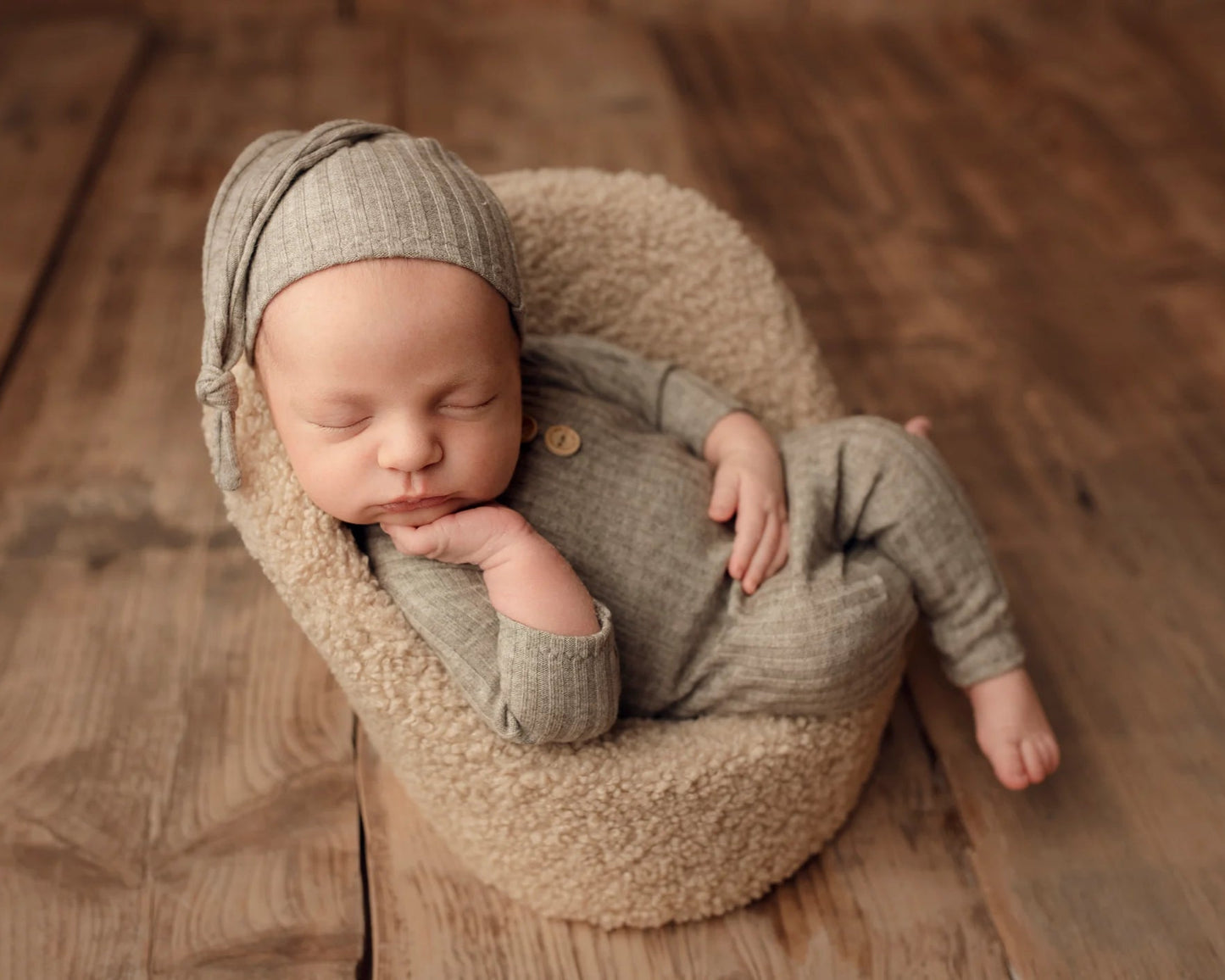 LUKE - set romper and hat, pillow