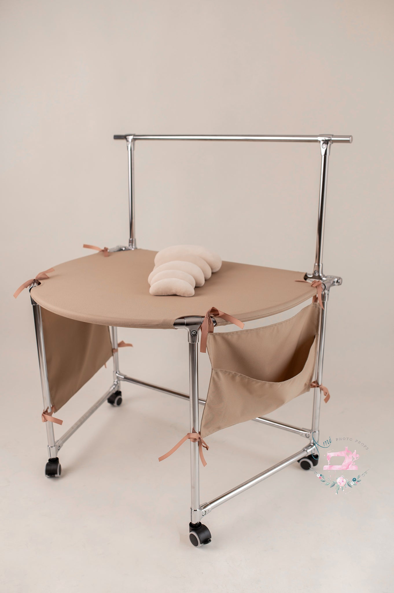 Posing Table - a table to the newborn position - cappuccino +free clothes nb boy ANDREW