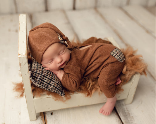 Aron  - set romper and hat
